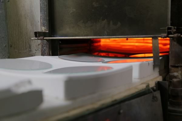 Precision annealing infrared lamp